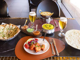 Menú de comida India frente al mar para 2 en Bombay Babu La Tejita 