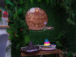 Antojitos Cocina - Santa Cruz