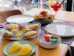 Antojitos Cocina - Santa Cruz