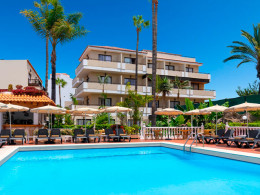 Estancia para 2 con desayuno buffet + late check out + sauna privada