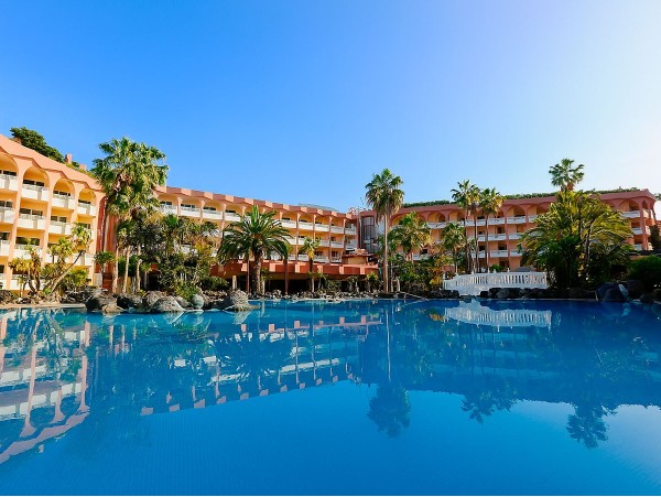 1 o 2 noches para 2 con desayuno buffet + late check out + pack de bienvenida