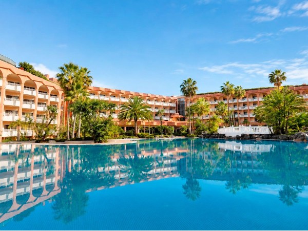 1 o 2 noches para 2 con desayuno buffet + late check out + pack de bienvenida